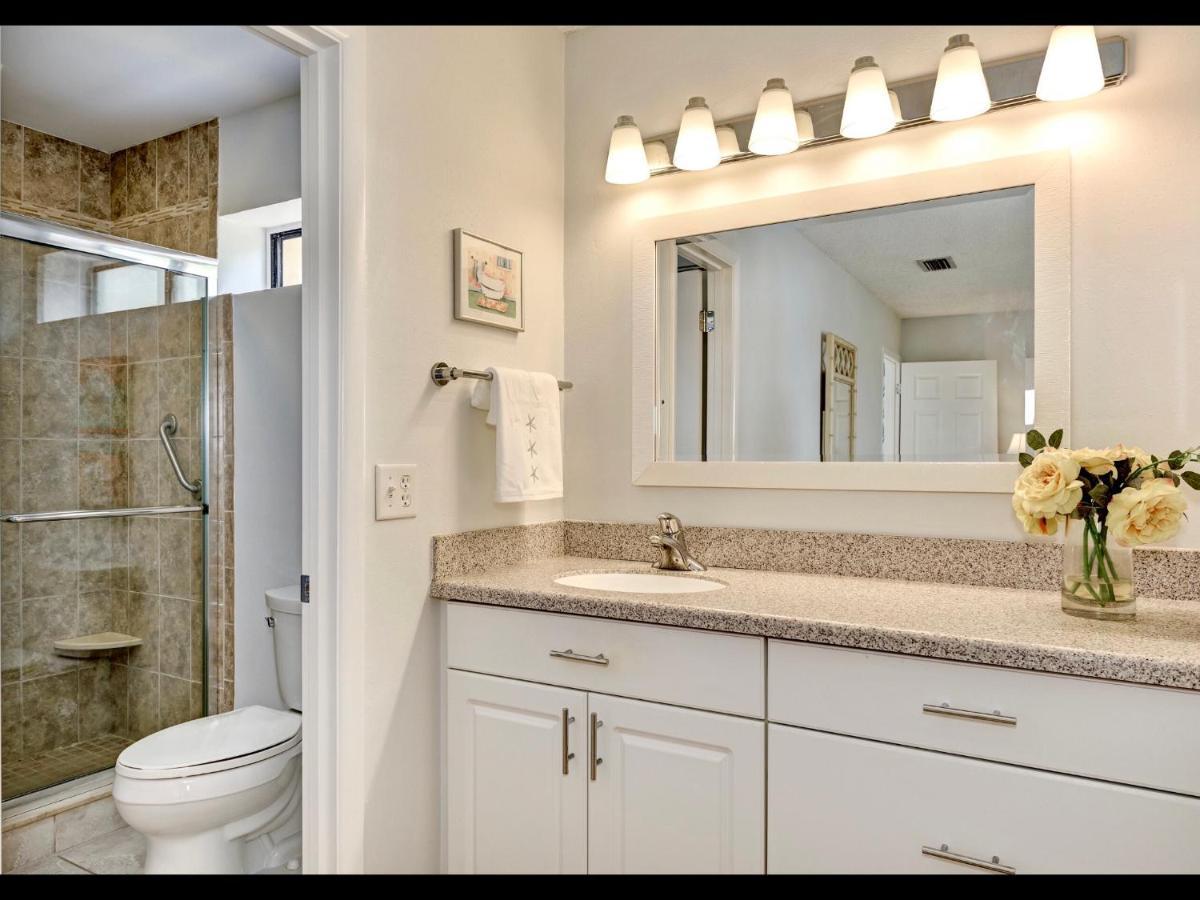 Luxury Waterfront Views - Heated Pool - 1400Sf Duplex - Minutes To The Beach Siesta Key Exterior foto