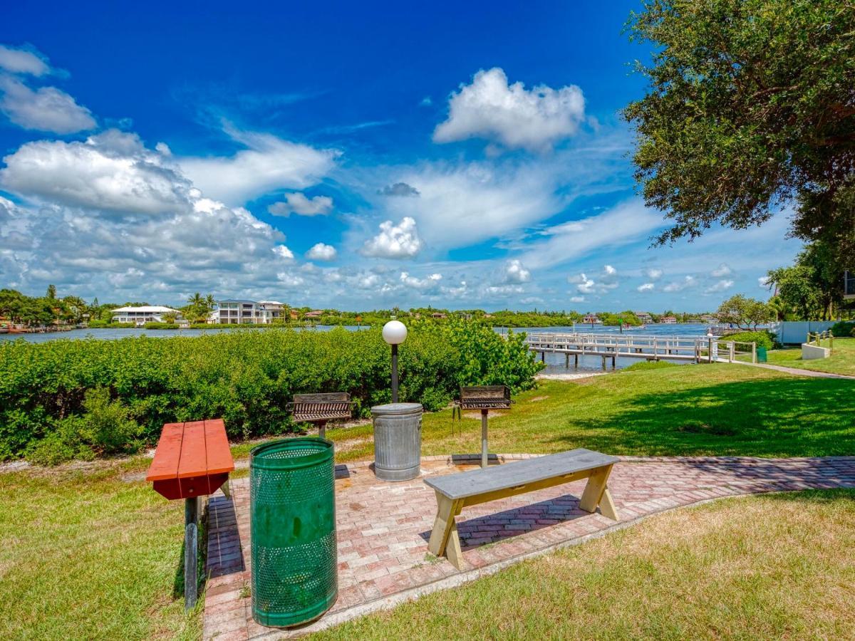 Luxury Waterfront Views - Heated Pool - 1400Sf Duplex - Minutes To The Beach Siesta Key Exterior foto